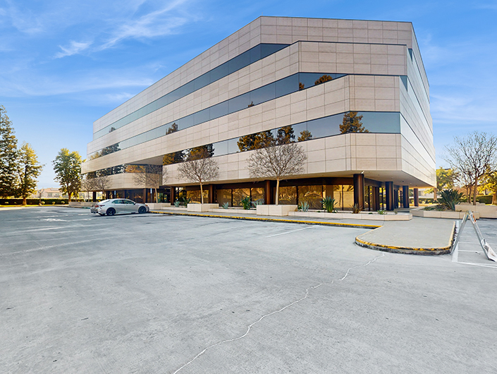 exterior view of LPL Financial Linsco office building in Fresno, California