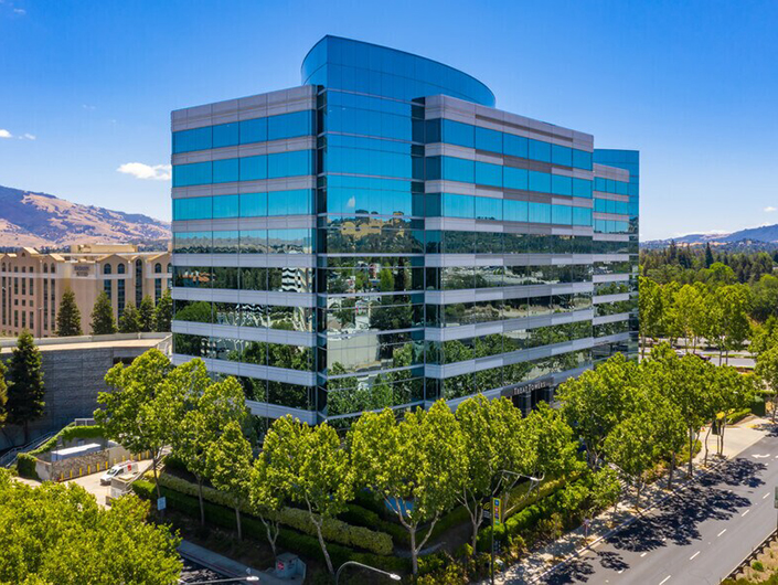 exterior arial view of LPL Financial Linsco office building in Walnut Creek, California