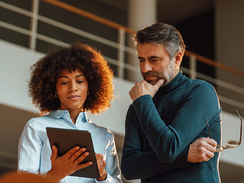 institutional financial advisor talking with client