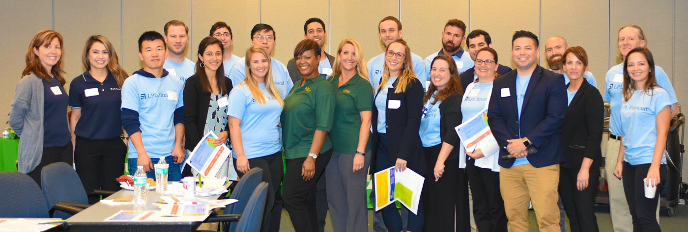 LPL Financial Employee Volunteers Teach Career Skills to San Diego Students