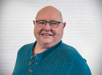 financial advisor richard Donahue headshot image
