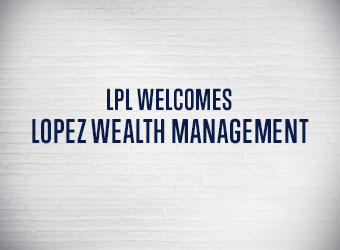 financial advisor joaquin lopez headshot image