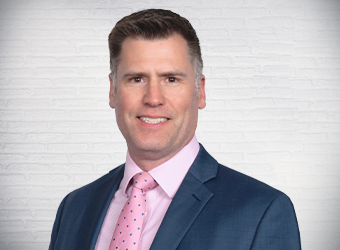 financial advisor kemp cunningham headshot image